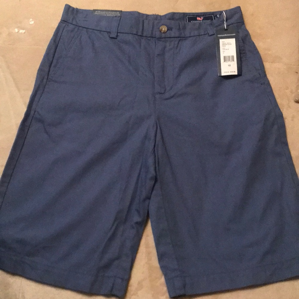 Vineyard Vines boys shorts